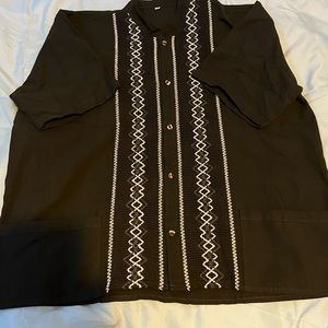 Mens embroidered shirt. Black guayabera shirt.